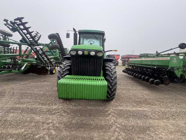 Image of John Deere 8420 equipment image 4