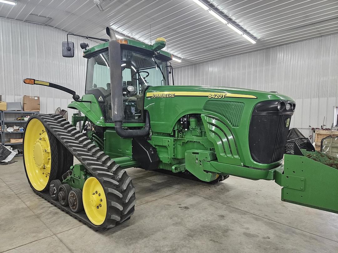 Image of John Deere 8420T Primary image