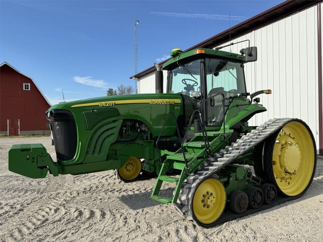 Image of John Deere 8420T equipment image 1