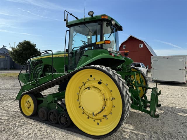 Image of John Deere 8420T equipment image 4