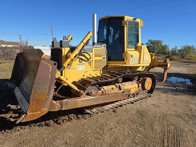 Image of John Deere 850C equipment image 1