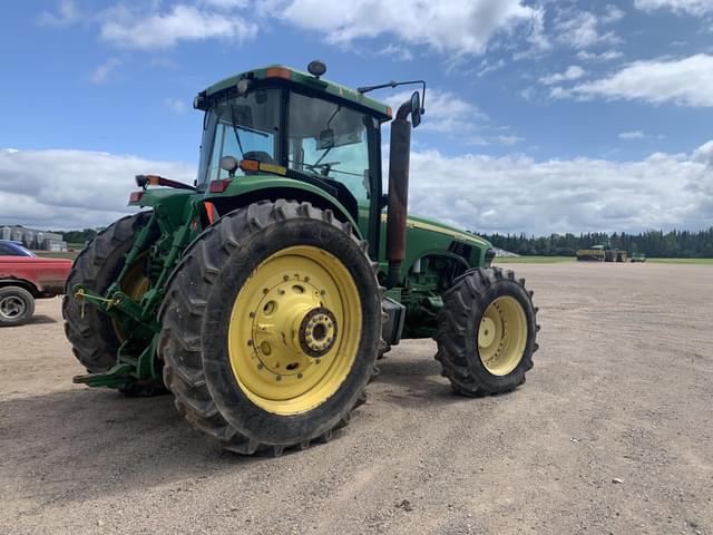 Image of John Deere 8520 equipment image 3