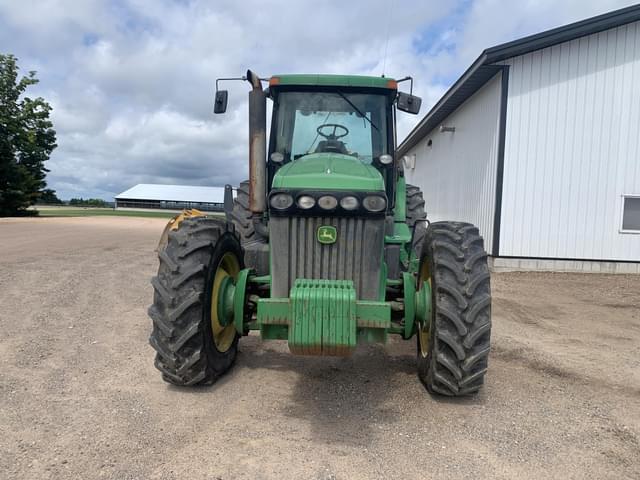 Image of John Deere 8520 equipment image 4