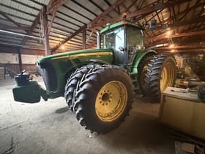 2004 John Deere 8520 Image