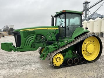 Main image John Deere 8520T