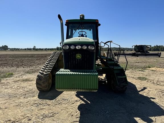 Image of John Deere 8520T equipment image 4