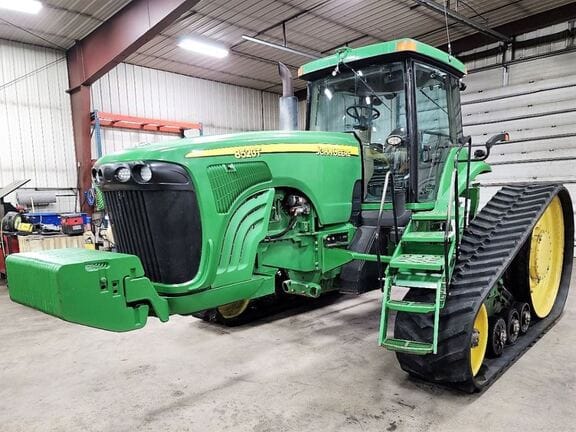 Main image John Deere 8520T