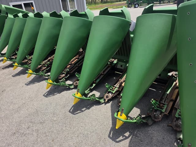 Image of John Deere 893 equipment image 3