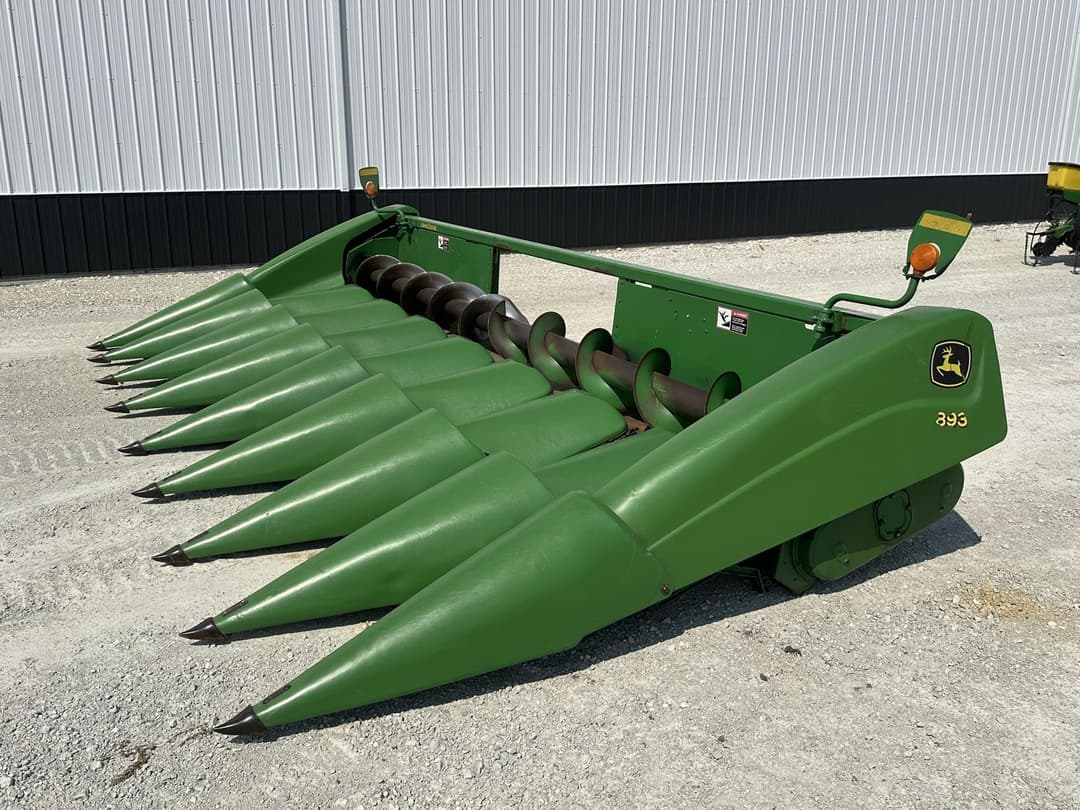 Image of John Deere 893 Primary image