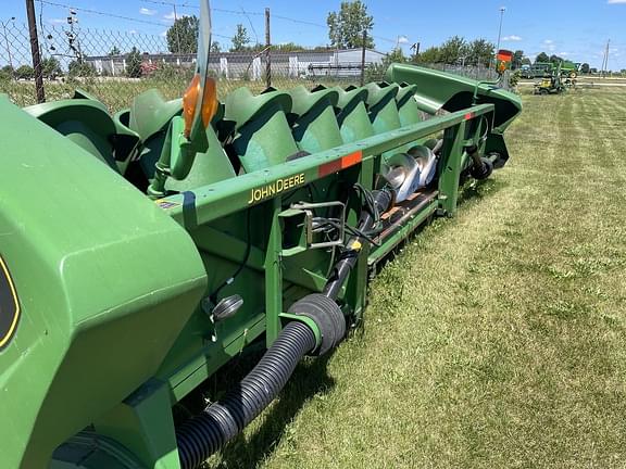 Image of John Deere 893 equipment image 3