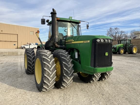 2004 John Deere 9220 Tractors 300 to 424 HP for Sale | Tractor Zoom