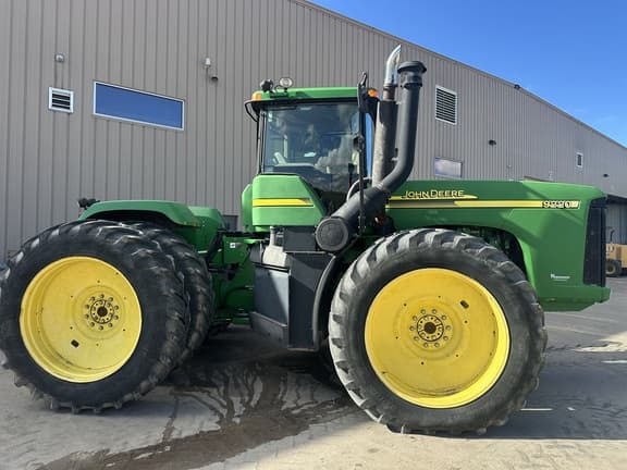Image of John Deere 9220 equipment image 4