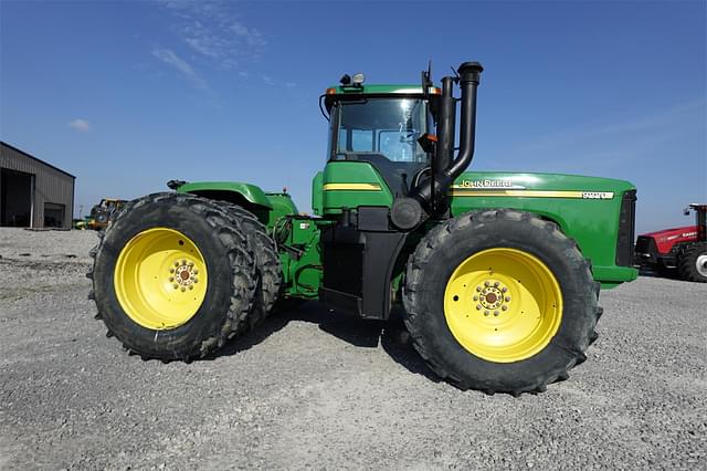 Image of John Deere 9220 equipment image 3