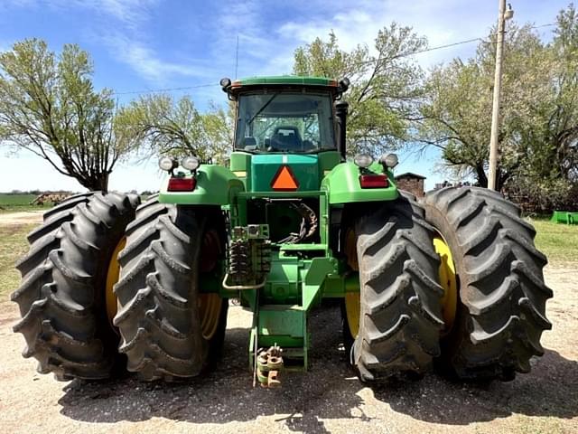 Image of John Deere 9220 equipment image 3