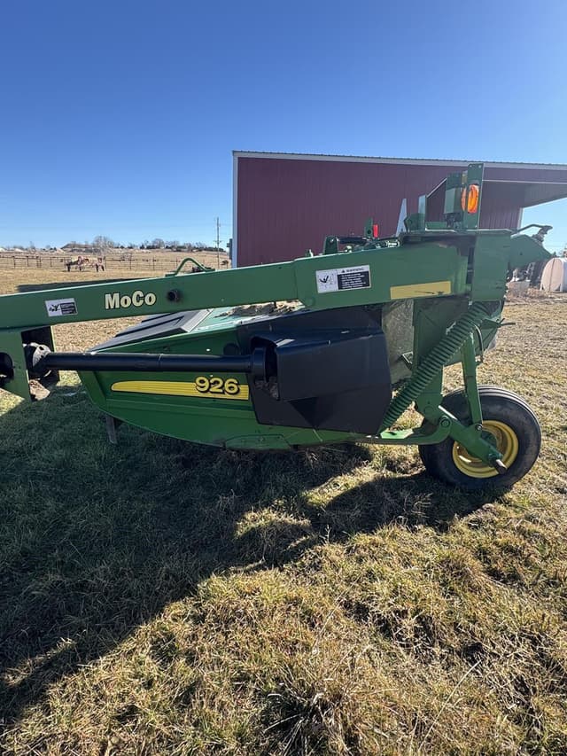 Image of John Deere 926 equipment image 1