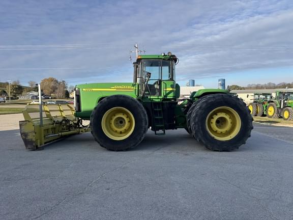 Image of John Deere 9320 equipment image 1