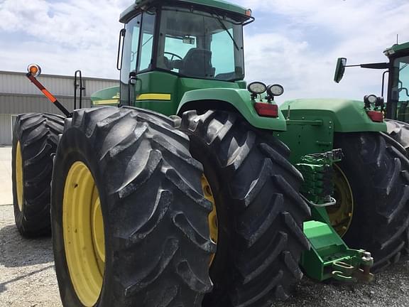 Image of John Deere 9320 equipment image 3