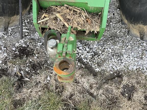Image of John Deere 9320 equipment image 4