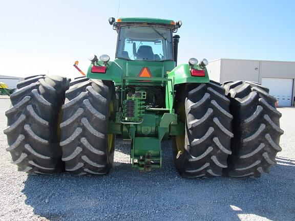 Image of John Deere 9320 equipment image 3