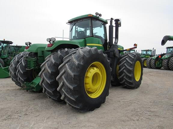 Image of John Deere 9320 equipment image 4