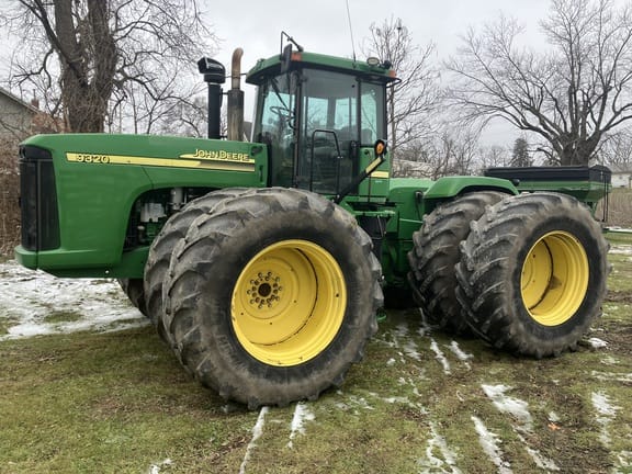 2004 John Deere 9320 Equipment Image0