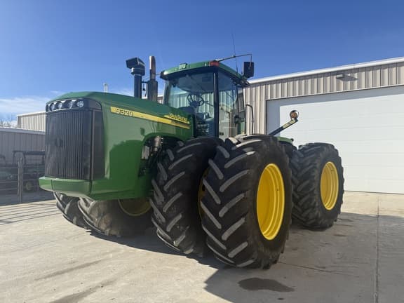 Image of John Deere 9320 equipment image 3