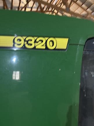 Image of John Deere 9320 equipment image 2