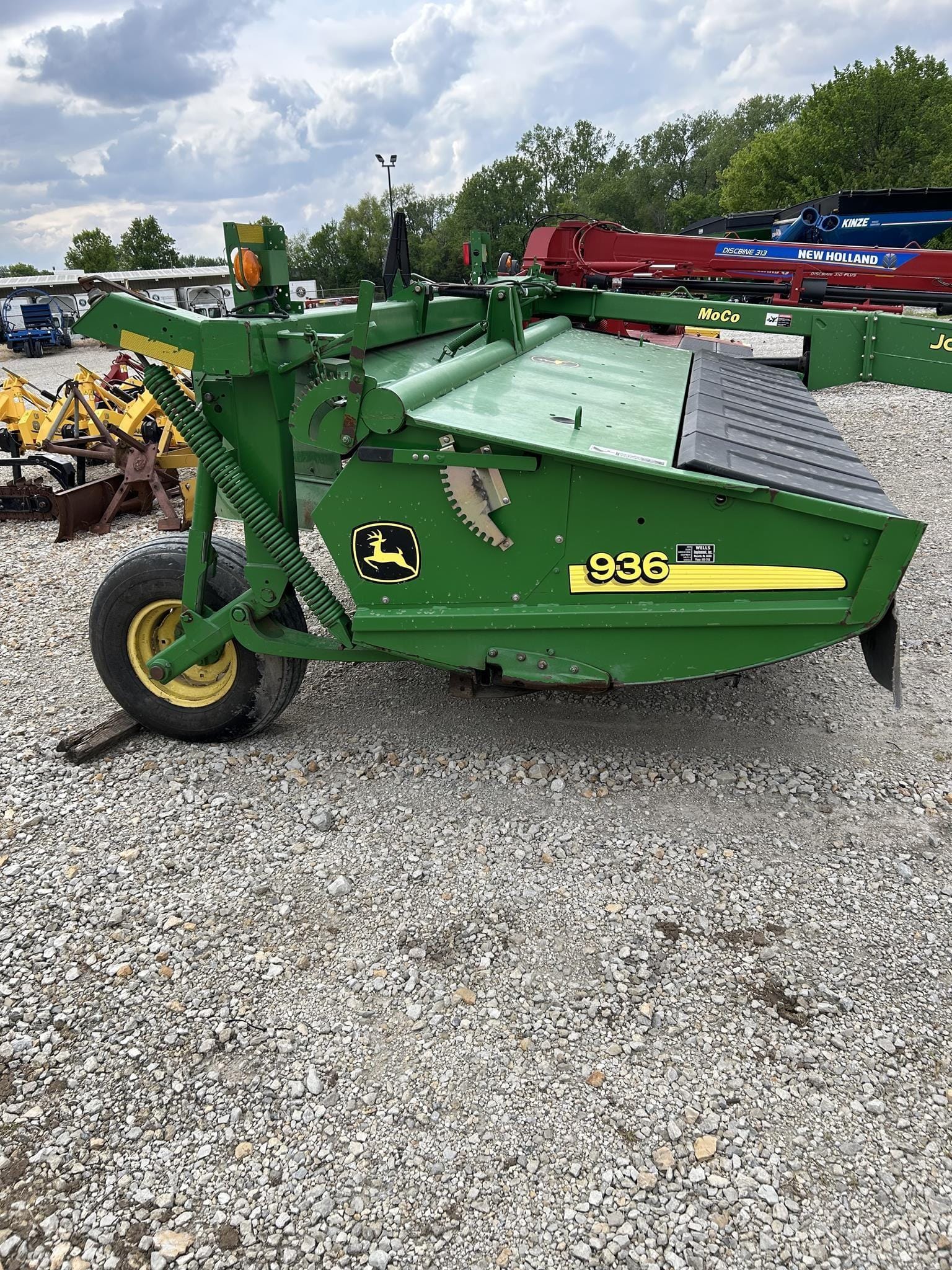 2004 John Deere 936 Equipment Image0