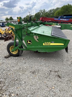 2004 John Deere 936 Image
