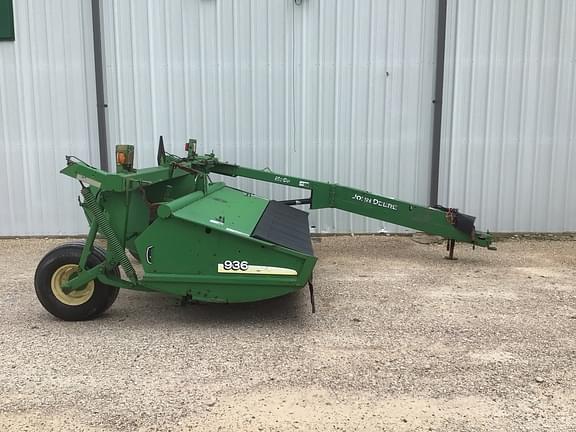 Image of John Deere 936 equipment image 3
