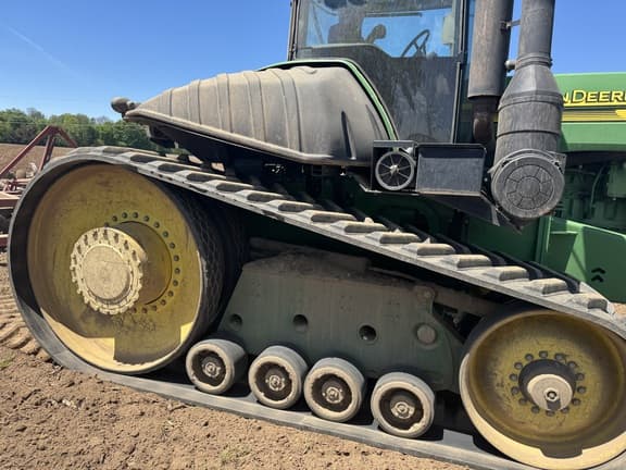Image of John Deere 9420T equipment image 4
