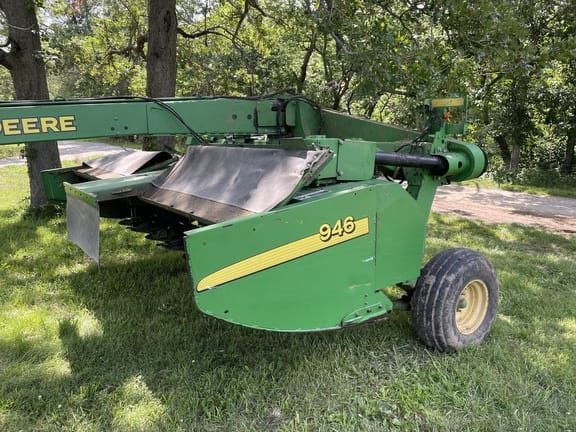 2004 John Deere 946 Equipment Image0