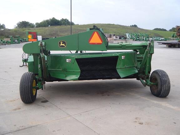 Image of John Deere 946 equipment image 3