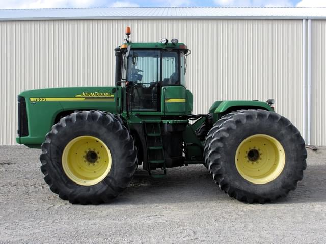 Image of John Deere 9520 equipment image 3