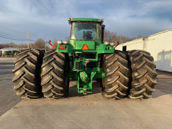 Image of John Deere 9520 equipment image 3
