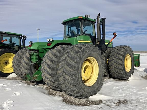 Image of John Deere 9520 equipment image 3