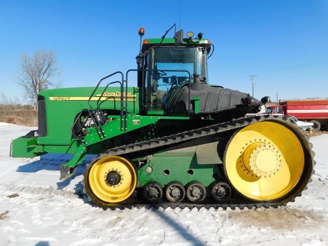 Image of John Deere 9520T equipment image 4
