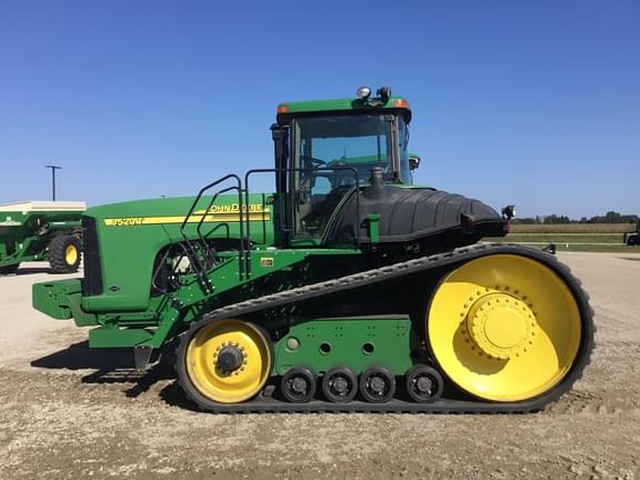Image of John Deere 9520T equipment image 1