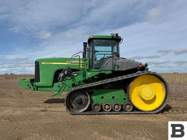 Image of John Deere 9520T equipment image 1