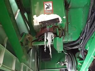 Main image John Deere 9560 16