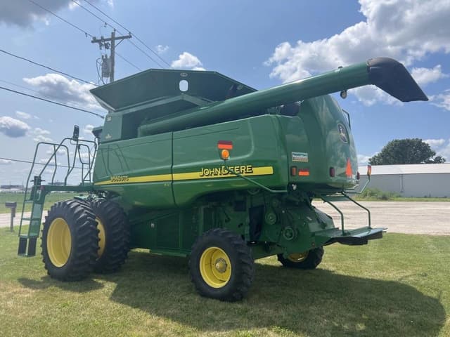 Image of John Deere 9560 STS equipment image 2