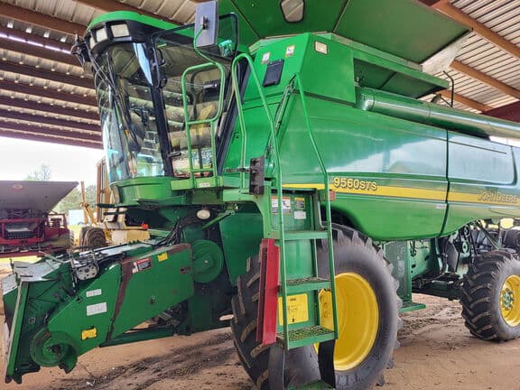 Image of John Deere 9560 STS equipment image 1