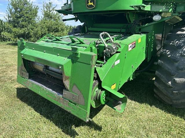 Image of John Deere 9560 STS equipment image 2