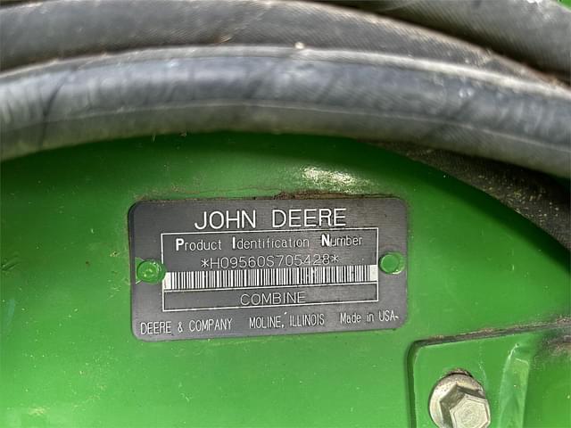 Image of John Deere 9560 STS equipment image 1