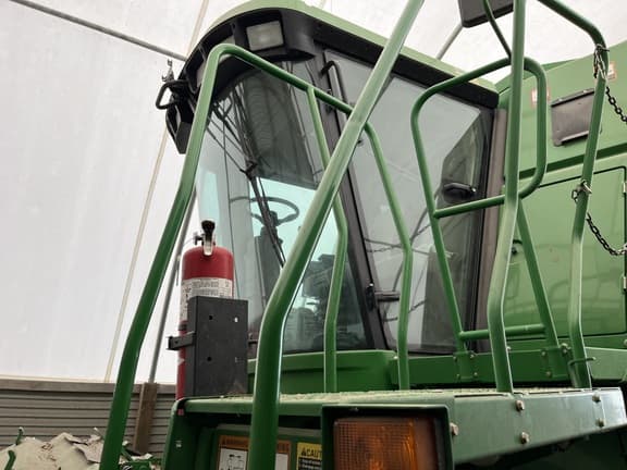 Image of John Deere 9560 STS equipment image 1
