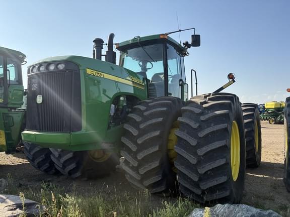 Image of John Deere 9620 equipment image 1