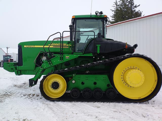 Image of John Deere 9620T equipment image 4