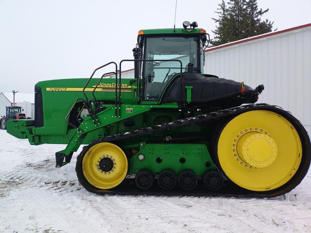Image of John Deere 9620T equipment image 4