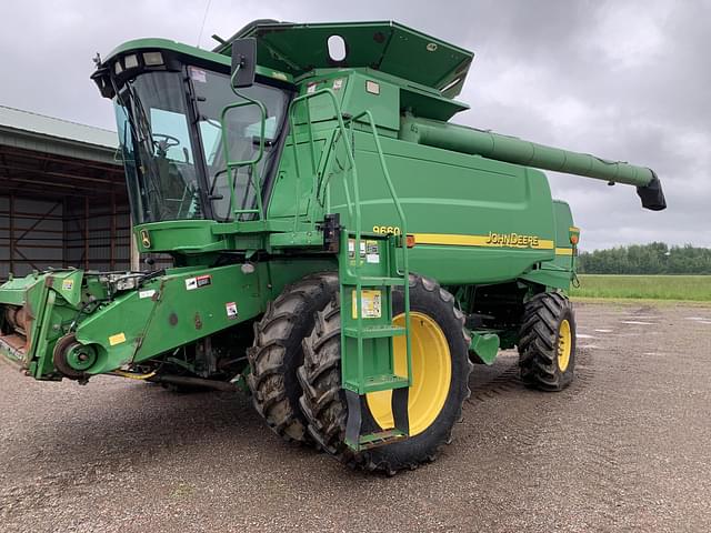 Image of John Deere 9660 equipment image 1
