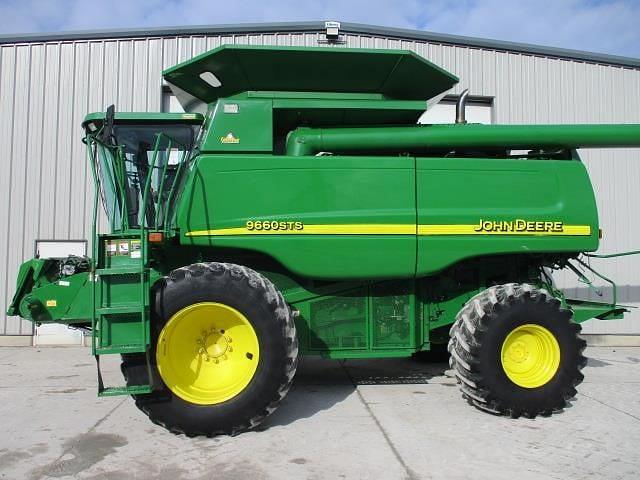 Image of John Deere 9660 equipment image 2